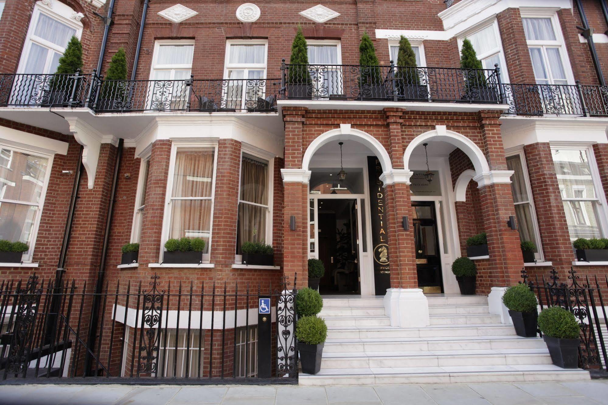 Presidential Apartments Kensington Londra Esterno foto